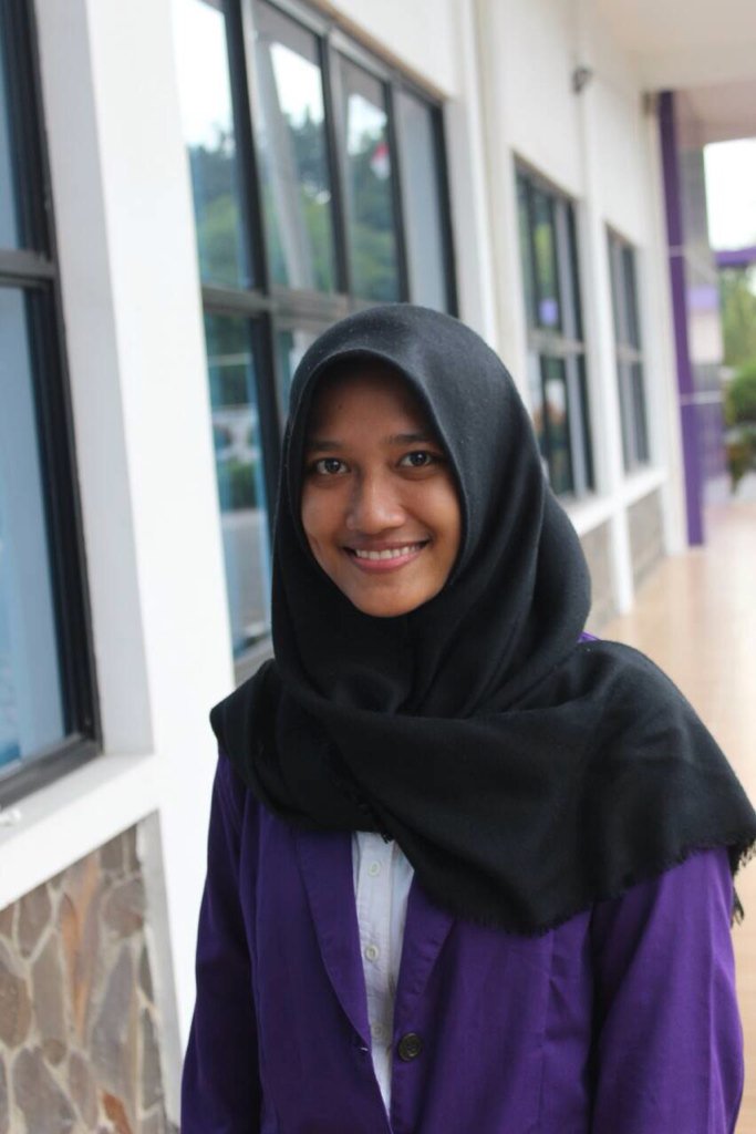 bempolmed's tweet photo. Kak @sarahsartikaa berasal dr prodi @BankingPolmed 14. Kk cantik ini memiliki sifat ceriwis, yg disukai bnyak org;)) https://t.co/yUG7KZRtJR