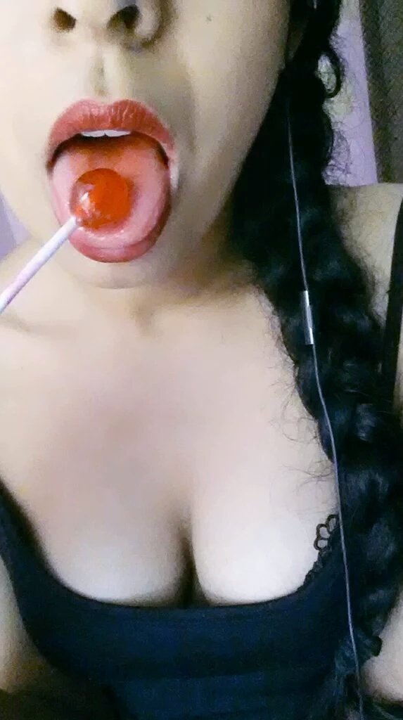 MiaModelo_GT's tweet photo. @LolitaMyLovee #BellezaDeMujer#NuevaBelleza2015 #HermosaMujercita #UnBombomMuySexy https://t.co/PLkElZfNZX