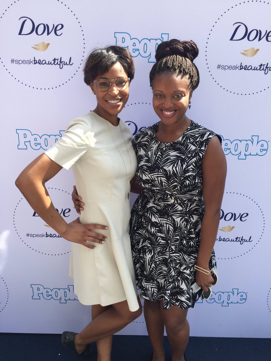 Red carpet ready #oscars #SpeakBeautiful