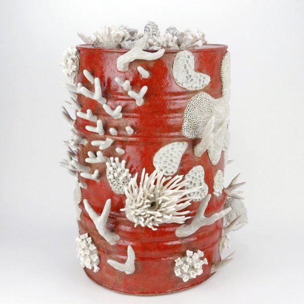 vusinessworld's tweet photo. Coral reefs are threatened by human activity. Here’s how one artist took a stand https://t.co/3a3sajf5ku #artivism https://t.co/3a3HnEke1E