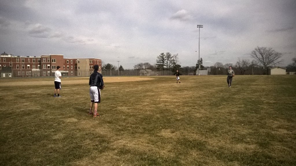 LuthPrpBaseball's tweet photo. The boys of summer appear the last day of Feb. at LPS #topofthe1st https://t.co/9X0k9dT4Ua