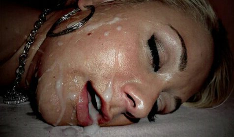 Sikilip bir kenara atılmak bu olsa gerek. Şu an bunu çok isterdim aynen böyle offf 💋💋😍😍😍