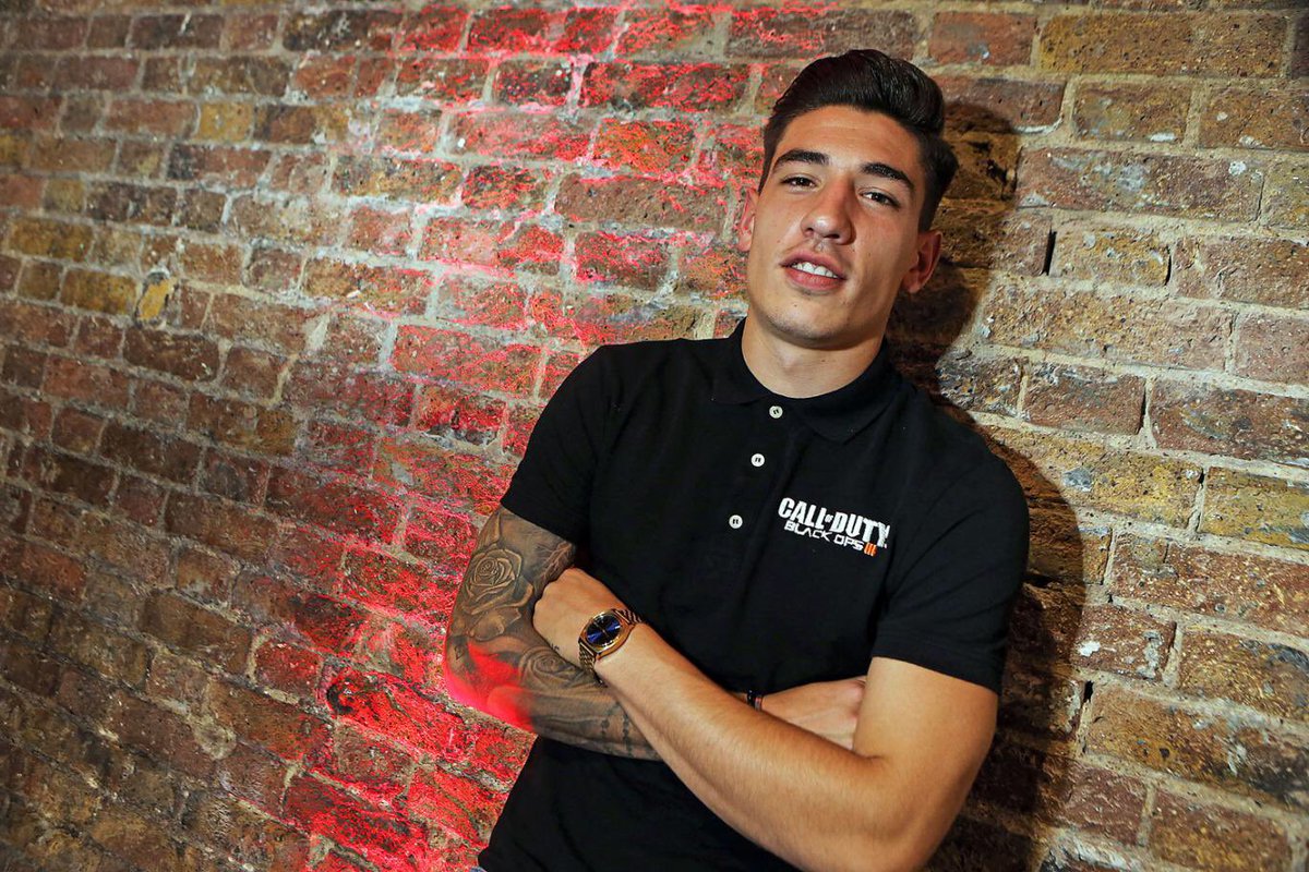 Hector Bellerin looks like the fuck boy your ex got with who has a BTEC in public services.