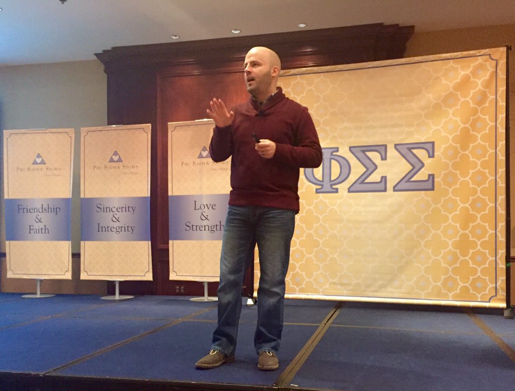 phisigmasigma's tweet photo. Phi Sigma Sigma is ending #PSSLC2016 by learning about making one better choice each day. @caseyjfcfl https://t.co/hVRH2FdQ6U