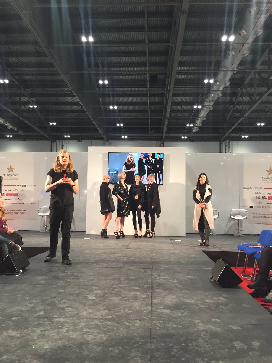 fellowshiphair's tweet photo. Colour &amp; shape-work from @DanSpiller2010 &amp; @0707lucy from @marcantonihair on our stage right now at #salonlondon https://t.co/nLzOBb7A8o