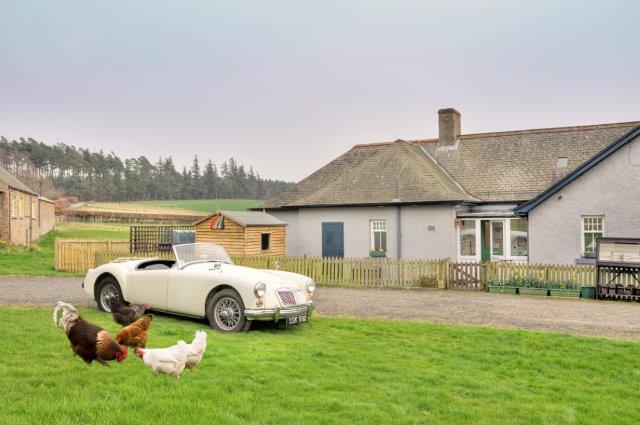 Self catering holiday accommodation in Kelso, Scottish Borders: dld.bz/duKbp