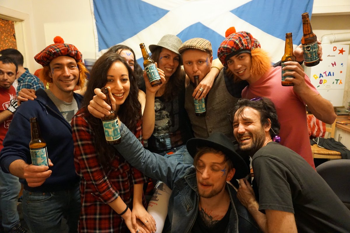 ludofarine's tweet photo. We did it ! They Loved it! #PunkItForward forever! How do you like the photobomb @brewdog @BrewDogEdin ? #punkIPA https://t.co/oZTrrbg6J5