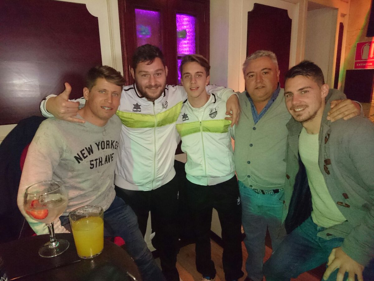 juanmaba4's tweet photo. @fanslaunioncf  Cuando la amistad y la unión hace la fuerza. Vamossss💪💪 https://t.co/SffT9lFP8T