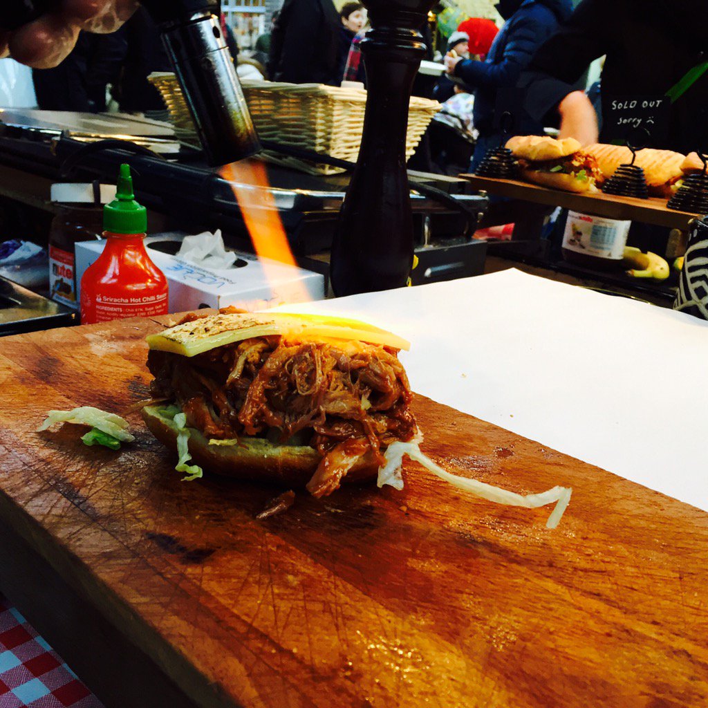Gianlucacali's tweet photo. Nobody does it better @dirtybagelsuk @oldspitalfields @BBCNews https://t.co/s5SqrfH1t0