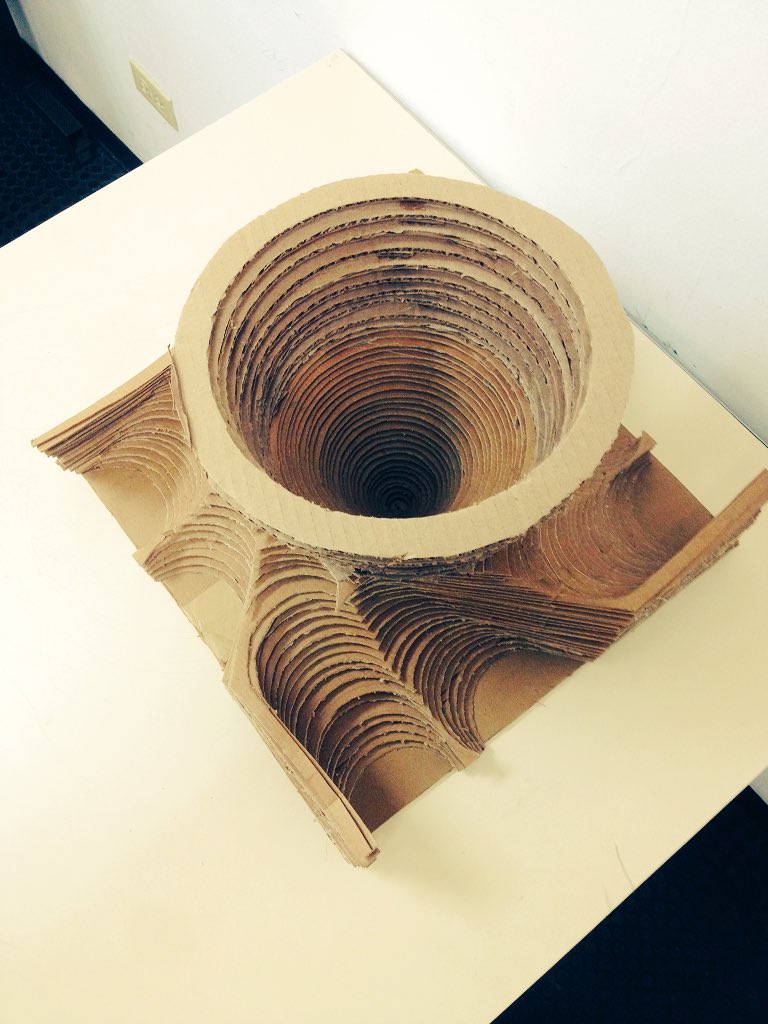 brandn_romero's tweet photo. #planoseriado #cartoncaja #composicionbasica #seccionE @NotiURU @cardonarichard @arquitecturauru https://t.co/FvYxL0qm3K