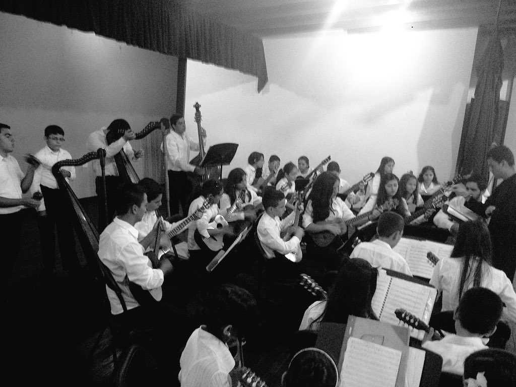 OrqTjim's tweet photo. Concierto brindado el 26/02 @SistemaTachira #ElSistemaCumple41 https://t.co/2CGincFZeh