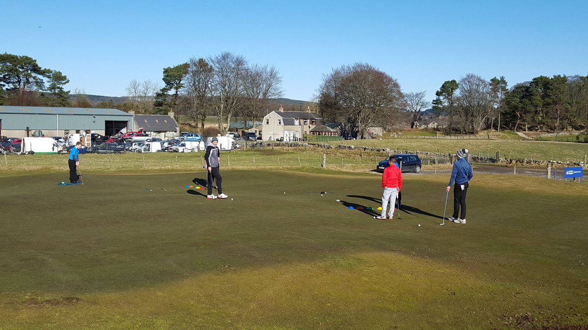 Robbiedog65's tweet photo. Cold start but great @ClubGolfScot DC session @ KemnayGC today #1clubchallenge #clubheadcontrol #pressureputting https://t.co/hd34VSmrf8