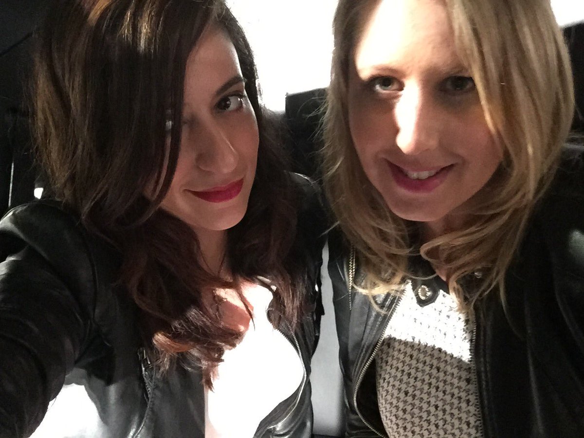 JenBuonantony's tweet photo. #backseatselfie #chryslervf #vfsc @presspassla team https://t.co/Nfr0GpmCbL
