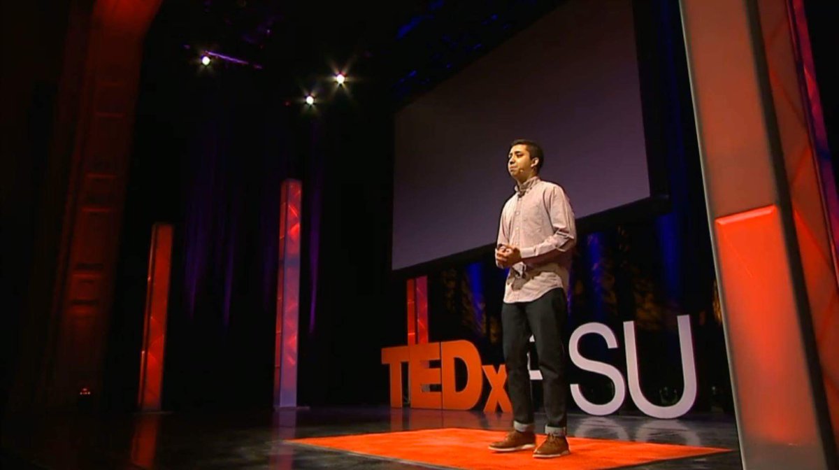 patrickcines's tweet photo. Found this epic shot from my @TEDxPSU talk! #StandUpToAltria #TEDxPSU https://t.co/AT9ErLqkTS
