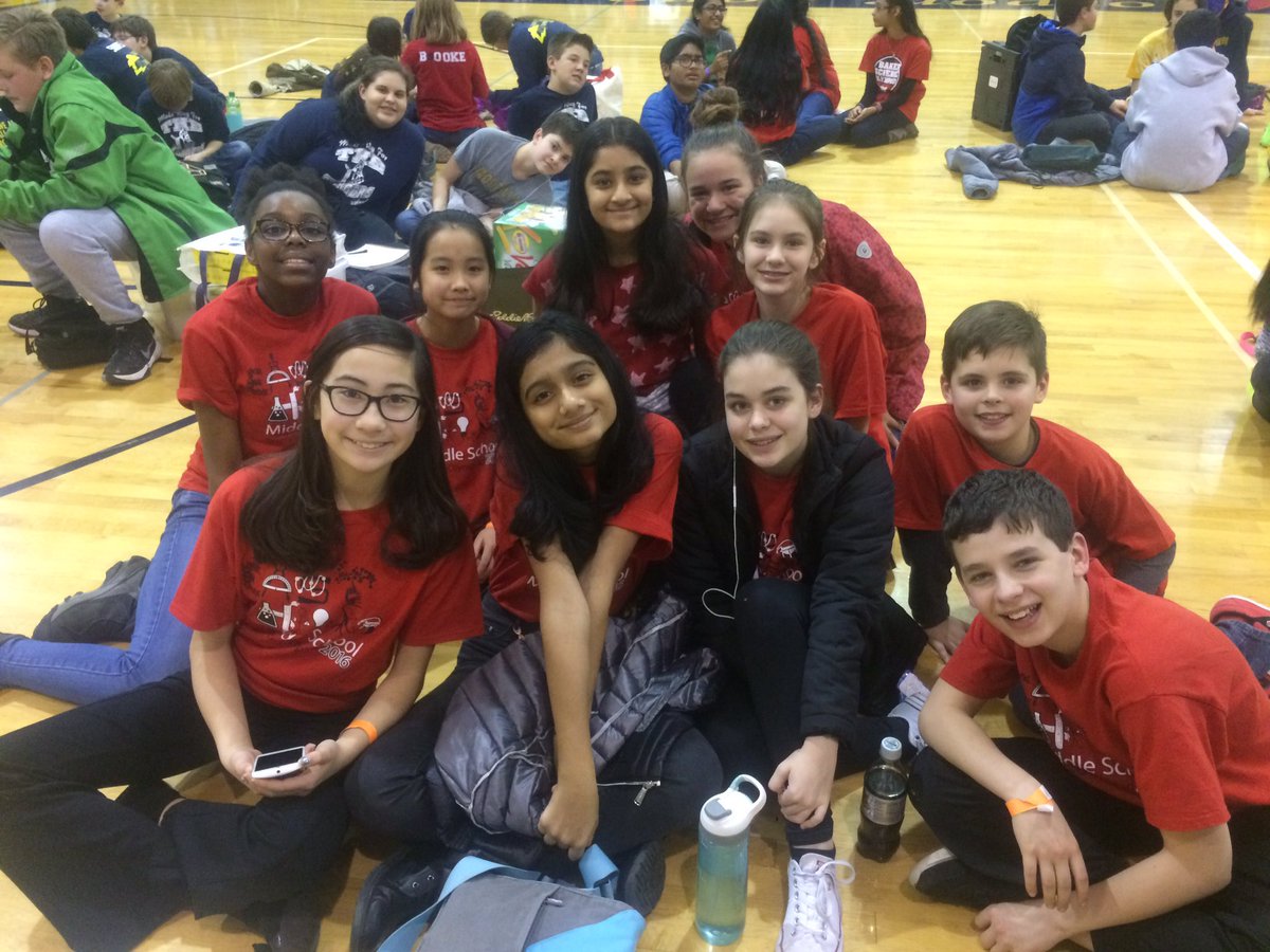 MikReamer's tweet photo. Congrats to @EastHills5_8 #scienceolympiad for an awesome run at Regionals 2016! #oneproudcoach @OaklandScienceO https://t.co/uZkwKnEzr1