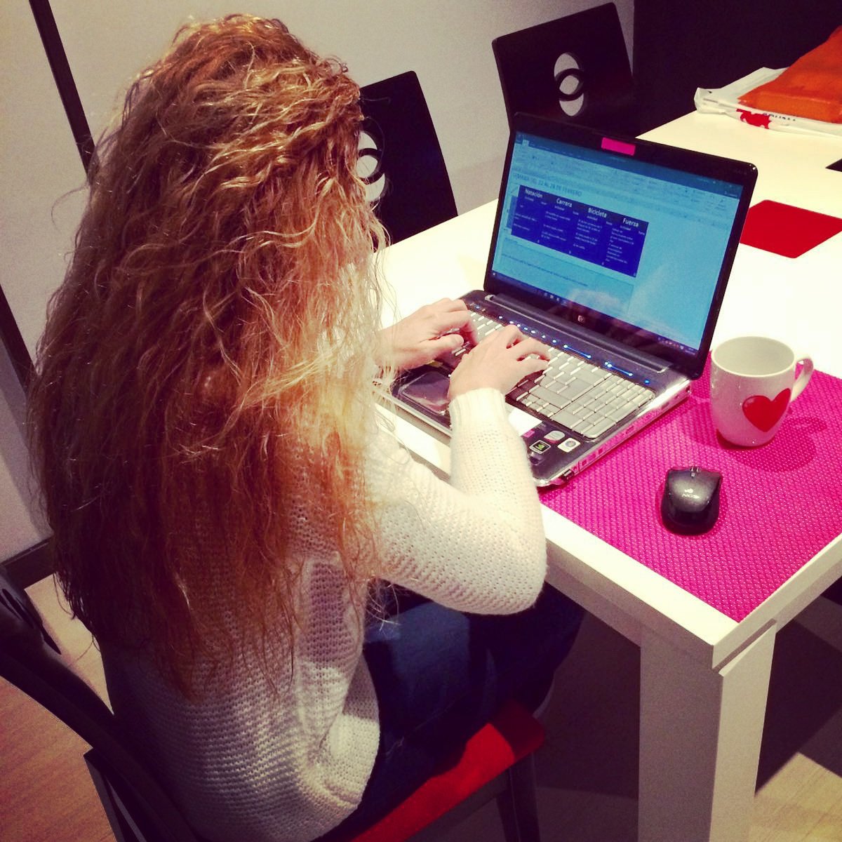 Eva Valero tweet media