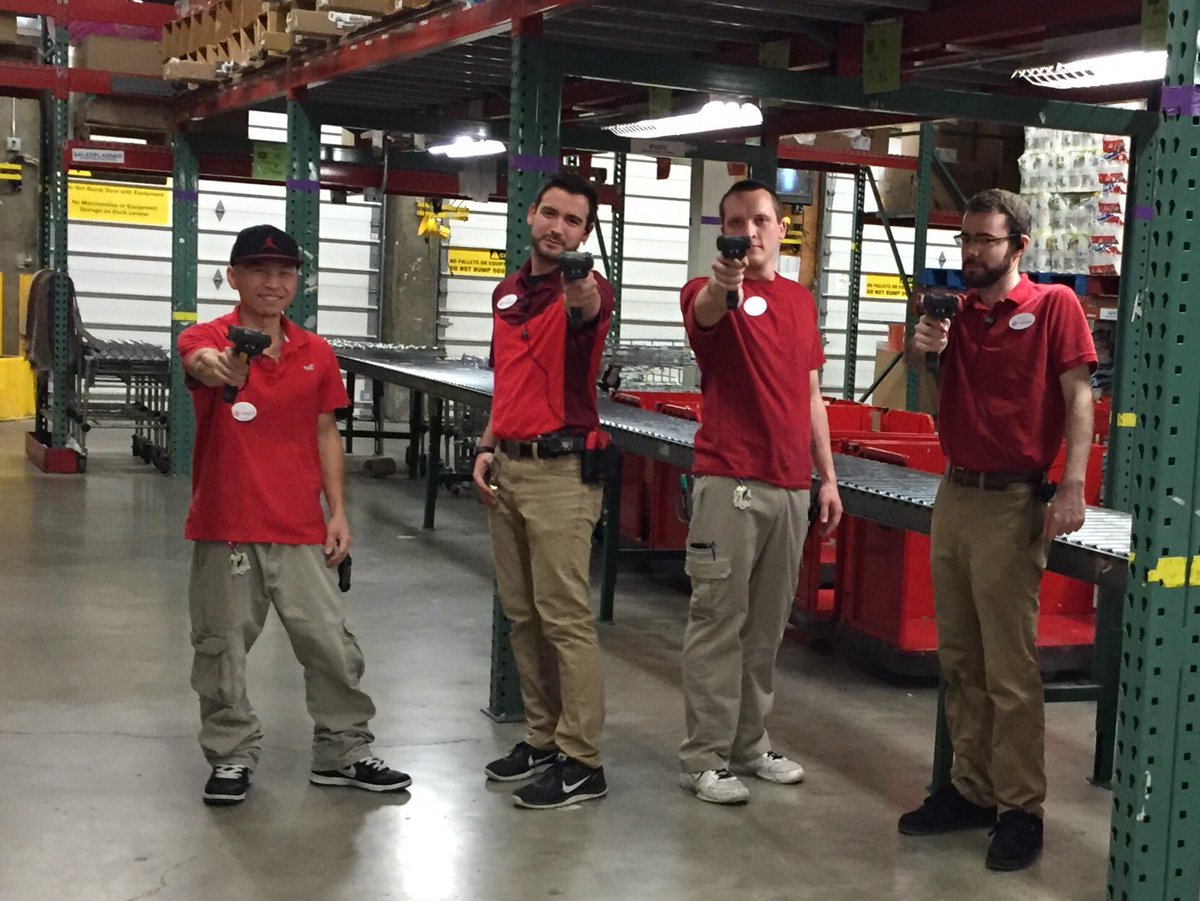 Clean Backroom?✔️ Ready for new CAF Process?✔️ #FillTheFloor? ✔️✔️ 1419 Log team got this. 💪 #InTheStoreOnTheFloor