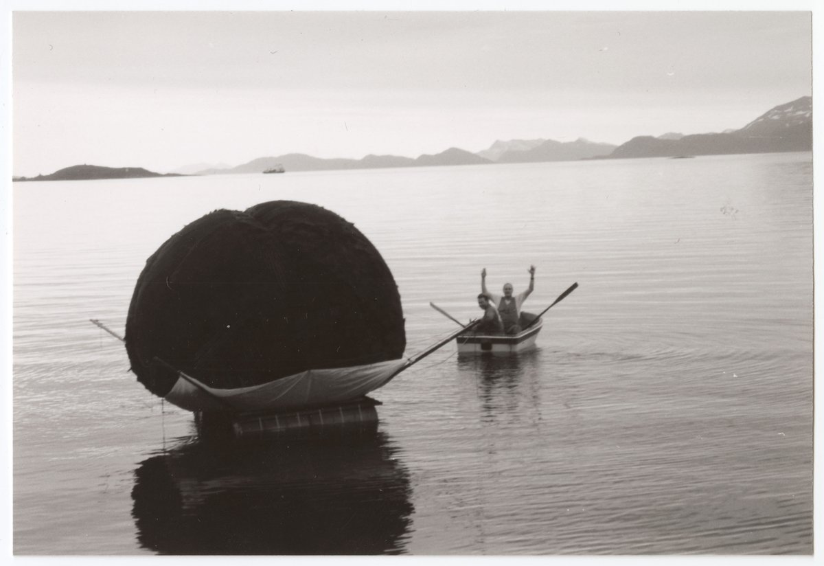 netthauken's tweet photo. #Observingart: Silent Revolt Norwegian Process and Conceptual Art, Museum of Contemp. Art https://t.co/g5BT5aD7Rj https://t.co/3qrklkc52Q