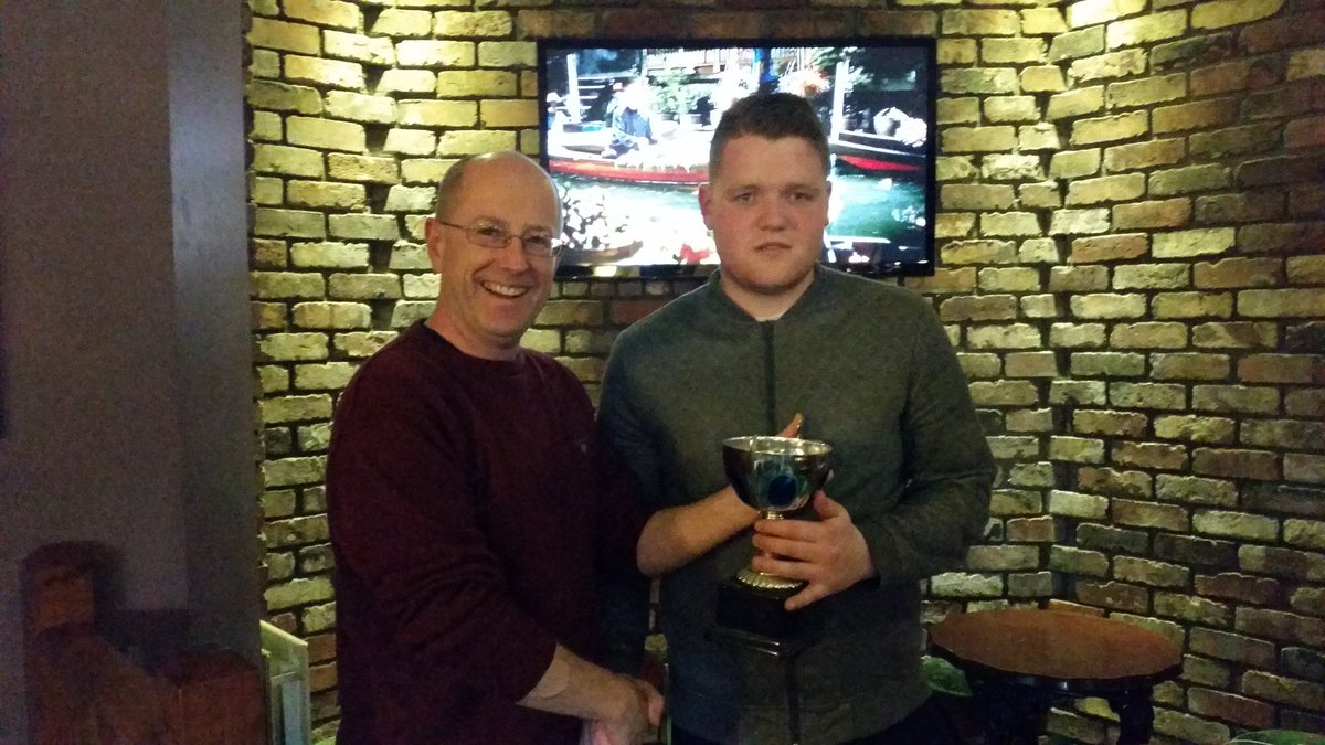 neil_shannon's tweet image. Congrats John Quinn on being named @KilshannigGAA Plyr of the mnth for Feb. Tnks to Hickeys Bar for the €100 prize.