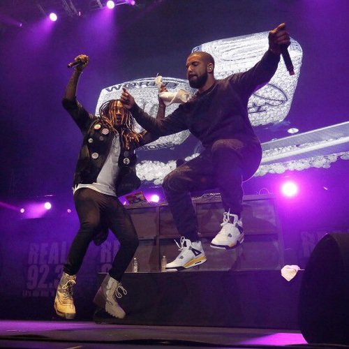 Drake has officially signed to a new label: trendsofsociety.com/views/drake-si…