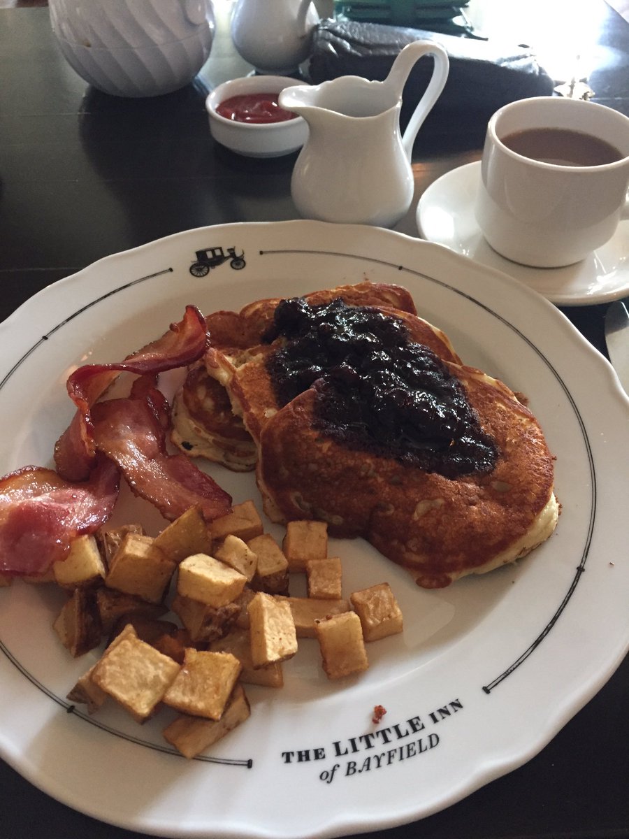 marychisholm4's tweet photo. ..followed by a scrumptious breakfast @TheLittleInn #incrediblefood #breakfastlove #wintergetaway #morelikespring https://t.co/Sc5x1cCPpm