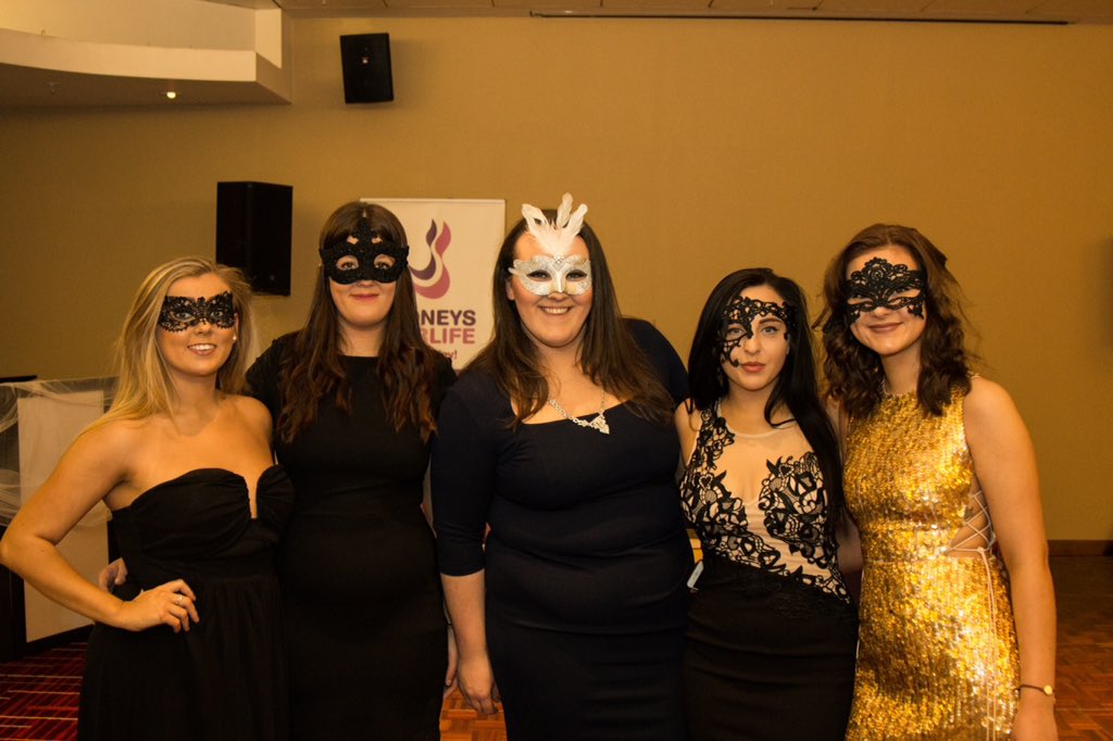 KaloEvents's tweet photo. The Kalo Events team last night 💓 https://t.co/QzjvMbTpUf