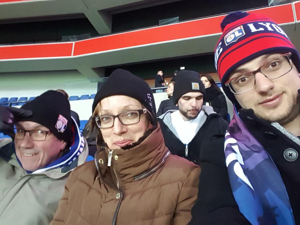BbeJoris's tweet photo. Représentants officiels de la Creuse ! :D #TeamOL  #ParcOL https://t.co/rCYLV36z9U