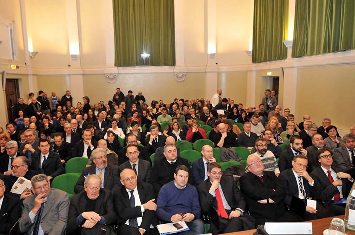EmanueleGollini's tweet photo. Assemblea @Confcooperativ1 Brescia @LombardiaConf https://t.co/wyFrwU9eqy