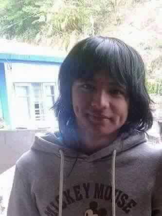 Brave12141's tweet photo. @JeffreyLabasan c carrot man..n2wa p nman c @annekhulet016 akala kadiwa..hehe unsubscribe sa TFC #ABSCBNZERORATINGS https://t.co/3GfzTfj88P