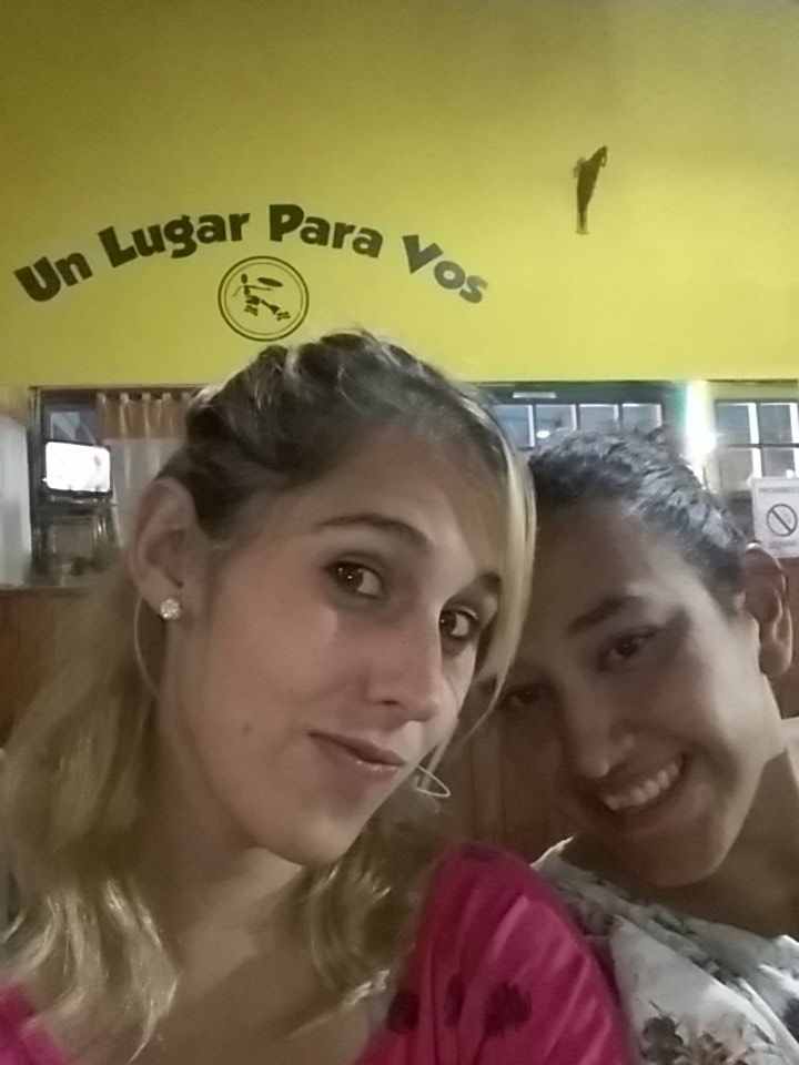 BettyLinde's tweet photo. Trabajando con ella... https://t.co/l8yta5L5PG