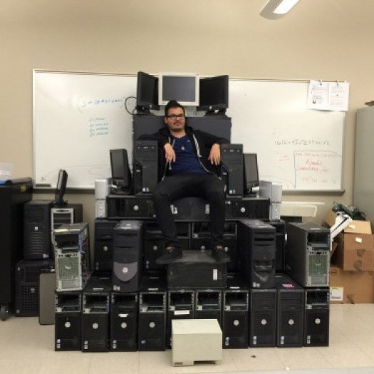 hoverGENIE's tweet photo. #DesignShowCase #WebDesign by sipho_that_guy The server admins throne.
#developer #codelifestyle #code #coder
#web… https://t.co/GgRXVnfSzK