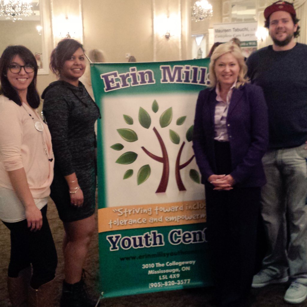 ErinMillsYouth's tweet photo. Thank you @BonnieCrombie for stopping by the @ErinMillsYouth table at @SheHasAVoice #ProjectAwareness #shehasavoice https://t.co/lWo7rTPYut