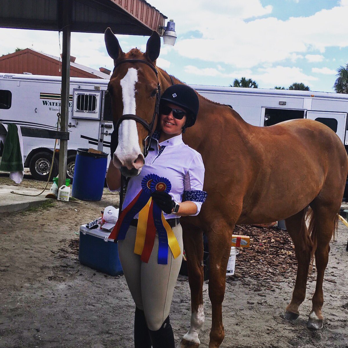 teamwatersedge's tweet image. Leslie and Snuggle Zocks were Champion in both the Opp. Intermediate Hunter and Opp. Intermediate Equitation!
