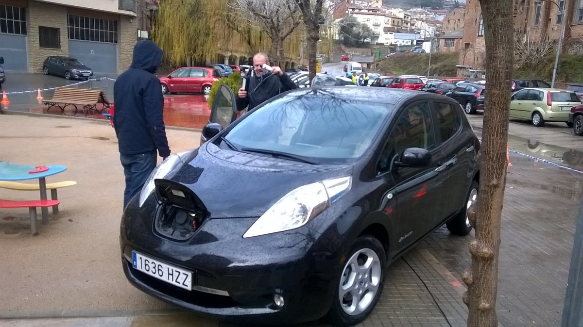 Volttour's tweet photo. Trobada a Sant Miquel del Fai #cotxeelectric #vehicleelectric https://t.co/xcWEoBhH3v
