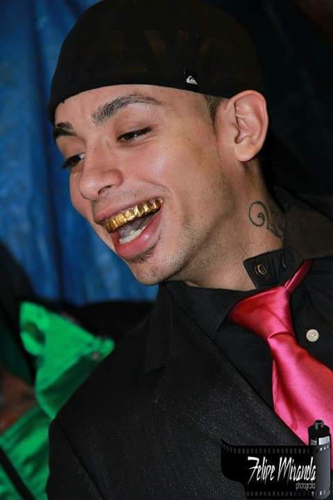 FamosinhoP's tweet photo. O SORRISO DO VILÃO 😀 E O SORRISO DO CORINGA 😀💚 https://t.co/8gFozPFW35