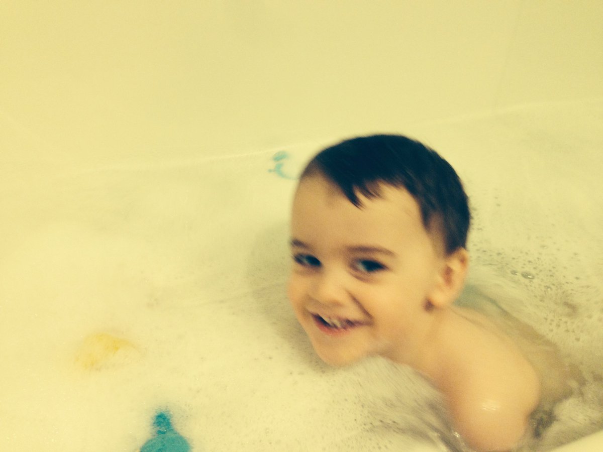 ggallagher71's tweet photo. @MrBubble #SundayScrub #MrBubble https://t.co/f5SOLd7LYp