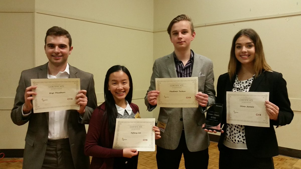 sjhayward56's tweet photo. CMHS Team Venture...second place! YEAH!! #rampride #iamcentral #centralspeaks https://t.co/BRSaDzW0xI