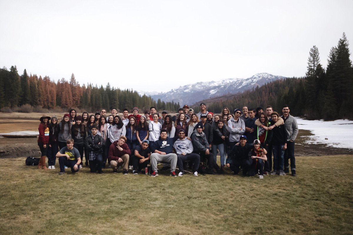 melanie_melgar's tweet photo. Had the most amazing weekend with the high schoolers at #humewinter16 🙌🏼❤️ https://t.co/w1cb4amDHK