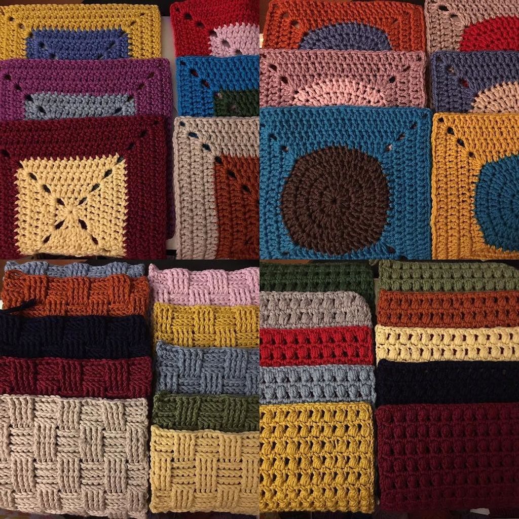 pao_alv45's tweet photo. Me encanta mi #proyectocolcha de @deestraperlo me encanta, #viciosilla ha sido poco esta semana #crochet y con gana… https://t.co/I0if3Lj4w5