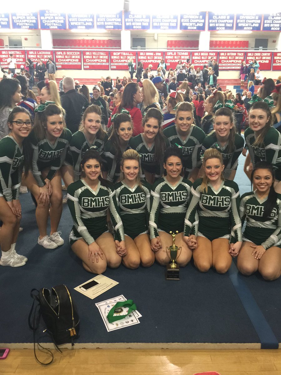 BMHS Varsity Cheer tweet media