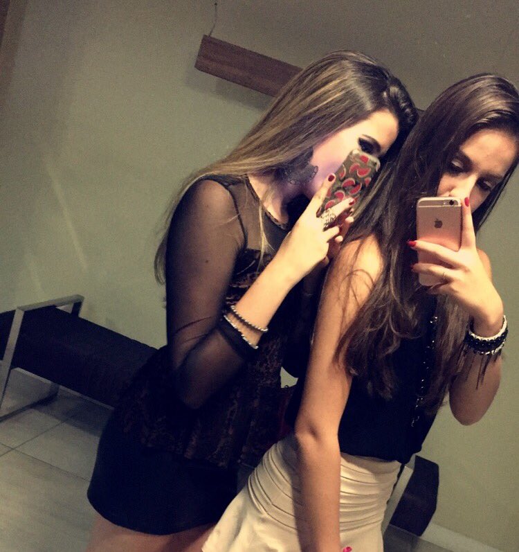 dudagmonteiro_'s tweet photo. #dorgadas #tosofreno #minhaamigaapx ๐ https://t.co/RYWUsmYzkI