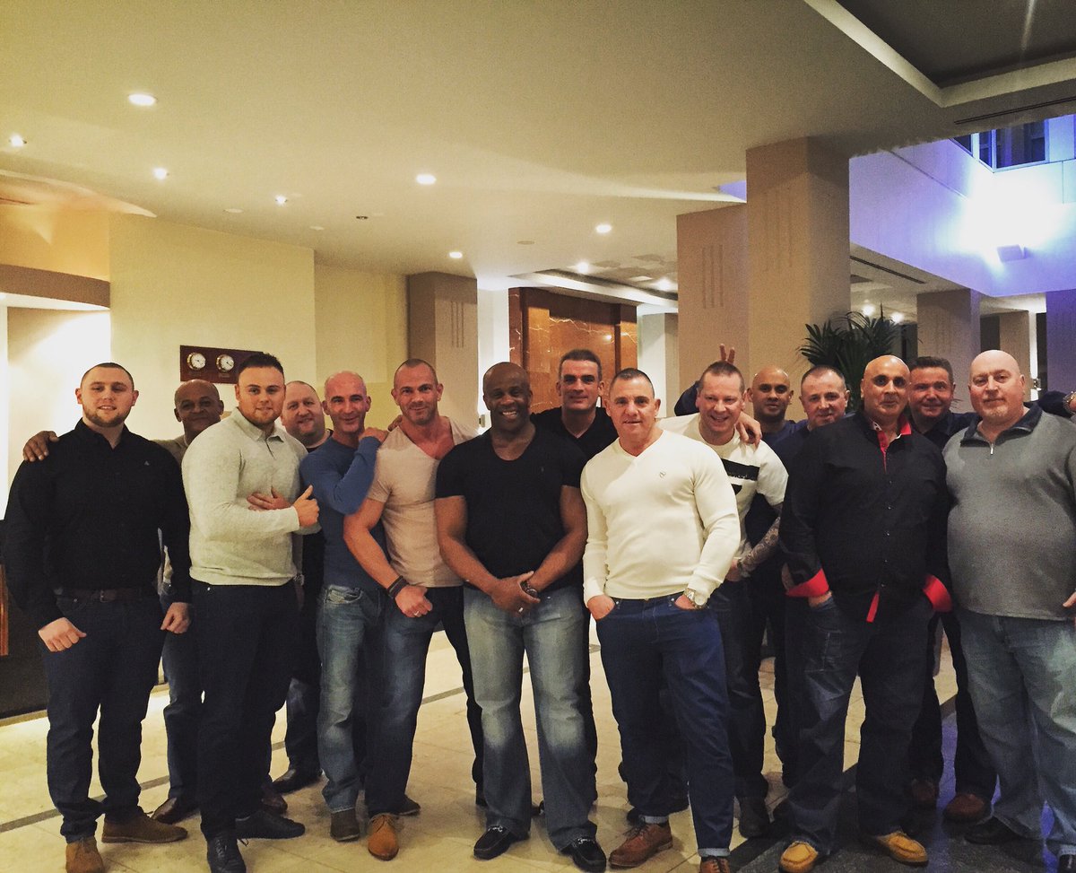 joelmatyna's tweet photo. Quality night out for @pat_pw  and @Rouser1971 birthdays! https://t.co/5K329obXvN