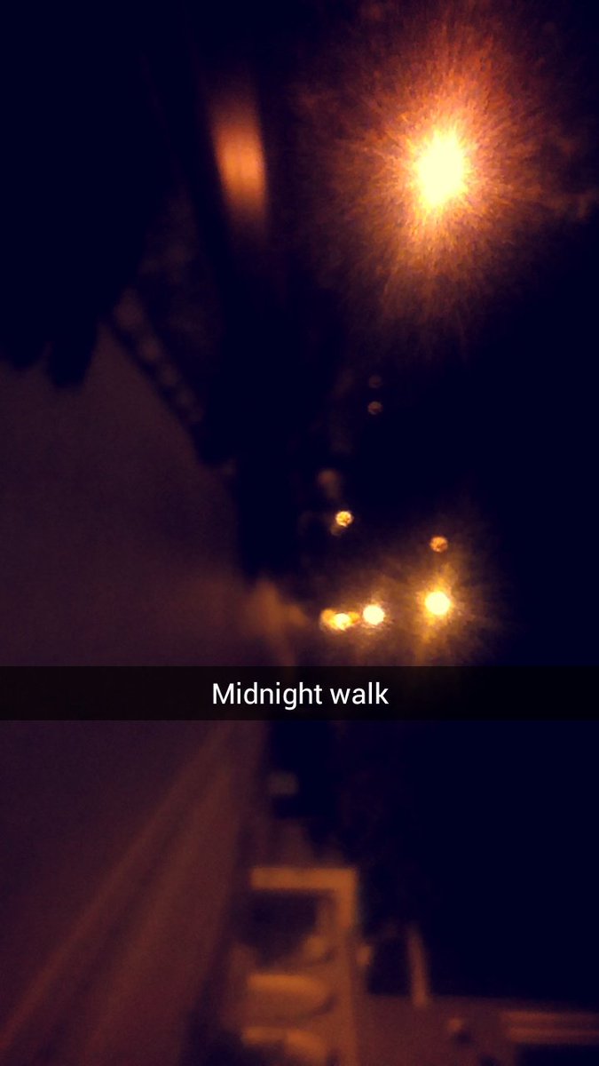 madatmylife's tweet image. @HassanAnees8 #perfectwalk