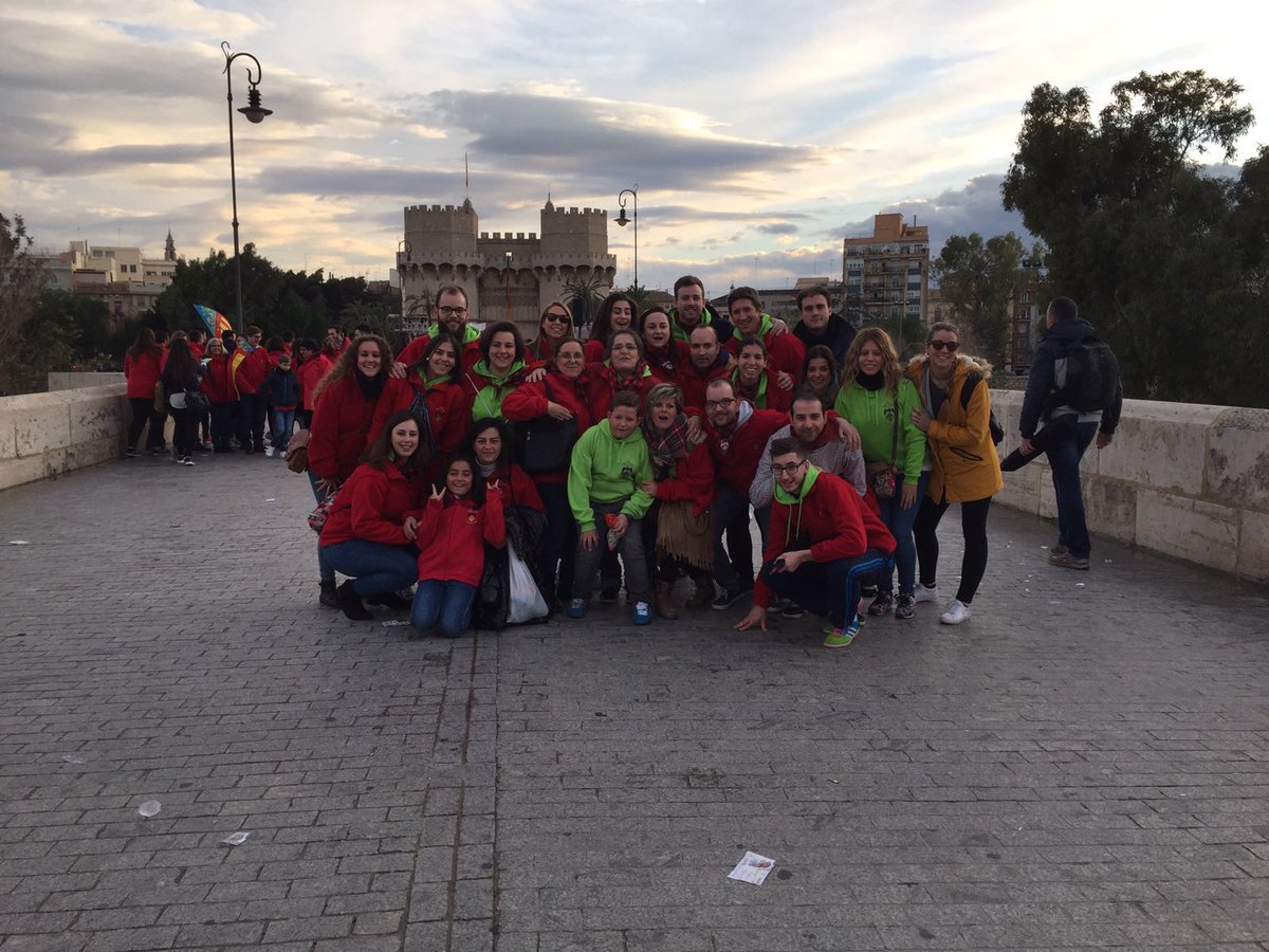 nocastinoparty's tweet photo. Menys mal que eh acertat en no anar a mestalla i anar a la millor festa del mon les Falles ara si que #modoFallesOn https://t.co/BWmJjiatI1