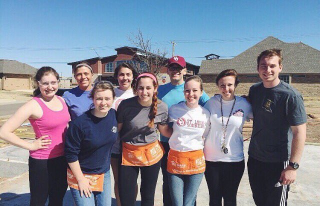 DSP_BetaEpsilon's tweet image. Yesterday, these brothers spent their day volunteering with Habitat for Humanity! #service