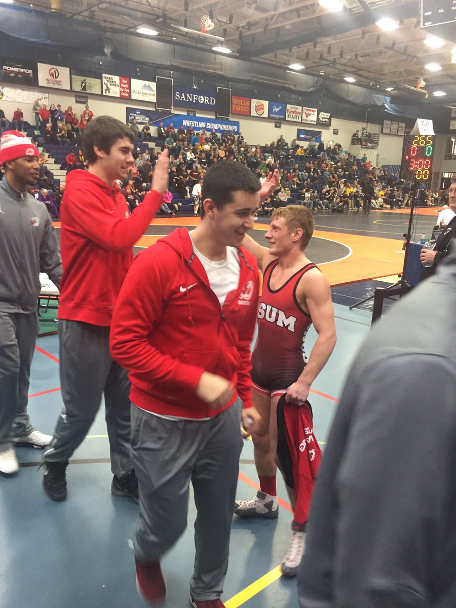chad_markuson's tweet photo. Pictures say it all #DragonsMarchOn @MSUMDragons @MSUMWrestling @blakebosch28 https://t.co/AArfwPxuK1