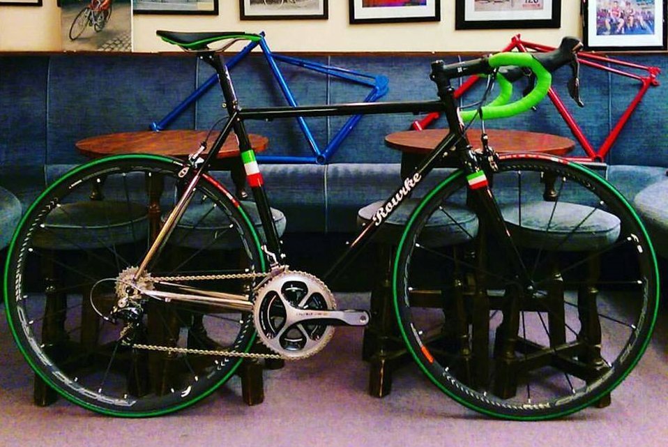 STOLEN! There's only one bike like this in the world, so if you see it tell police / <a href="/GaryMac1970/">Gary Mac</a>! Please RT widely!