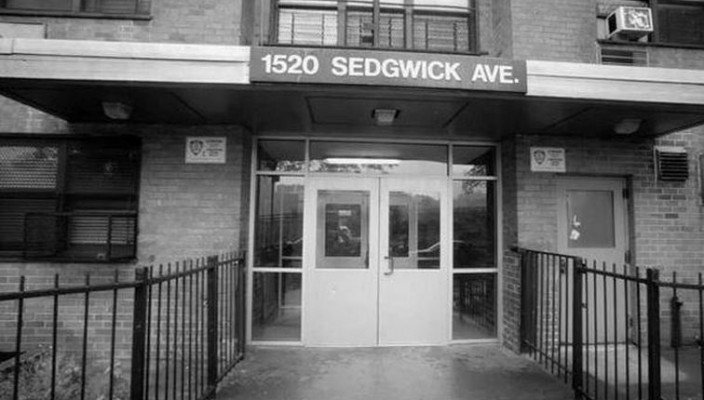 Hip-Hop finally has its own street in the Bronx, thanks to Mayor DeBlasio: bit.ly/21l9FDi