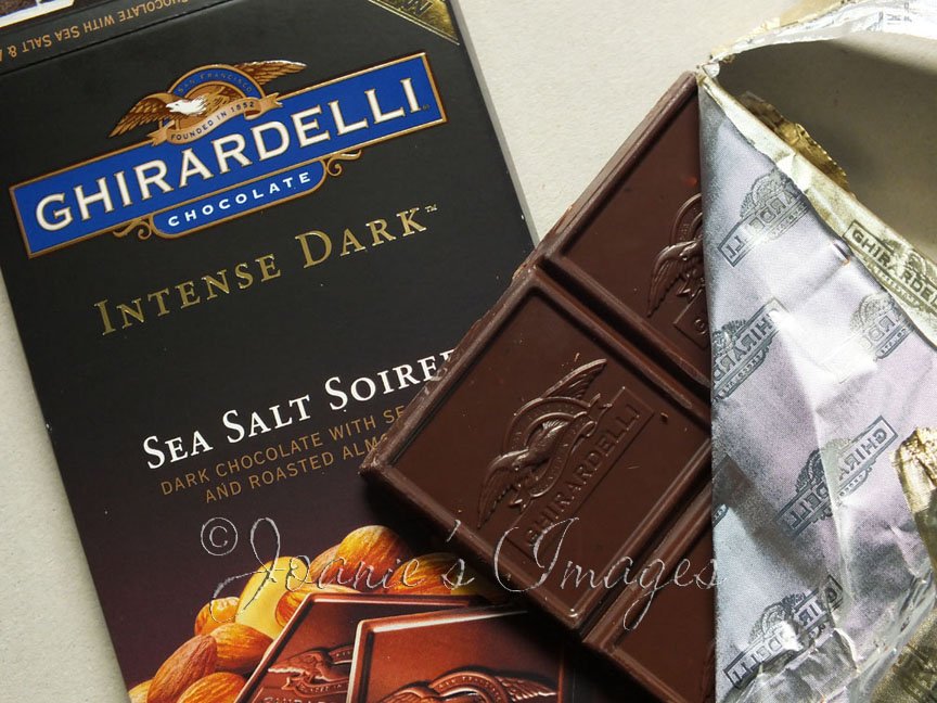 joaniesimages's tweet photo. I'm in the mood for #chocolate @LoveGhirardelli #IntenseDark #SeaSaltSoiree #sweets #darkchocolate #candy #nummy https://t.co/B4cl5KqWj1