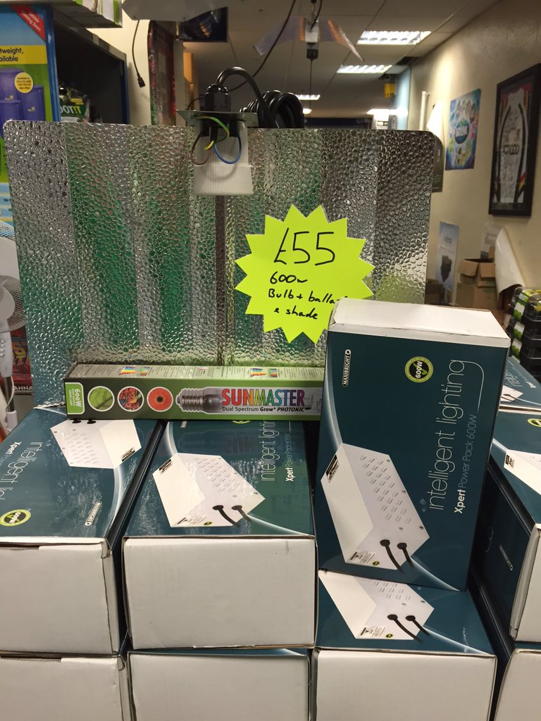 benellam2's tweet photo. In store and online https://t.co/wdRA5tCKeJ https://t.co/LYIeVdVLDP